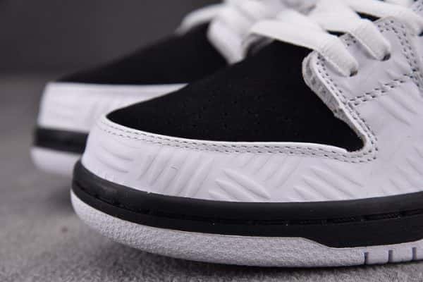 Nike Sb Dunk Low Tightbooth Fd2629-100