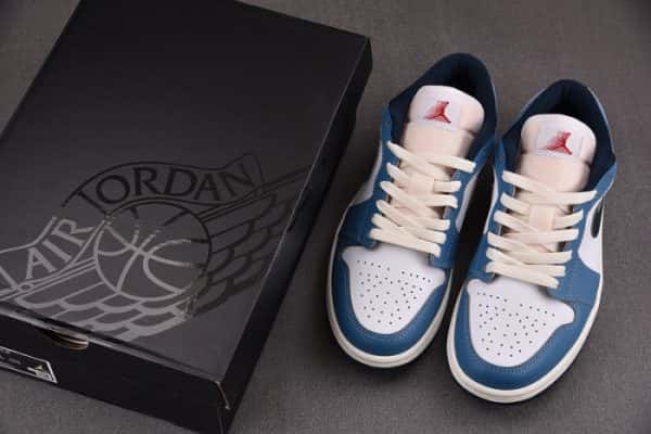 Air Jordan 1 Low Se Armory Navy Hm3711-144