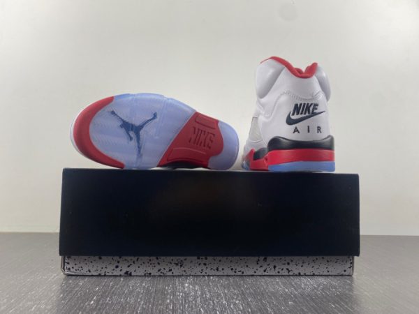 Air Jordan 5 Retro ''Fire Red'' 136027-120