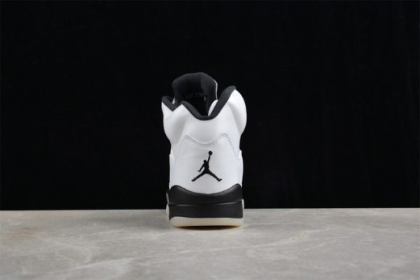 Air Jordan 5 Retro ''White Black'' DD0587-110