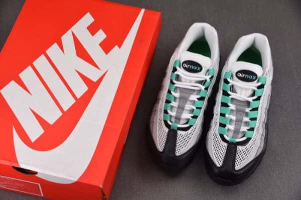 Nike Air Max 95 Black Stadium Green Dh8015-002