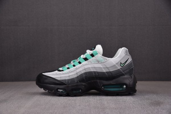 Nike Air Max 95 Black Stadium Green Dh8015-002