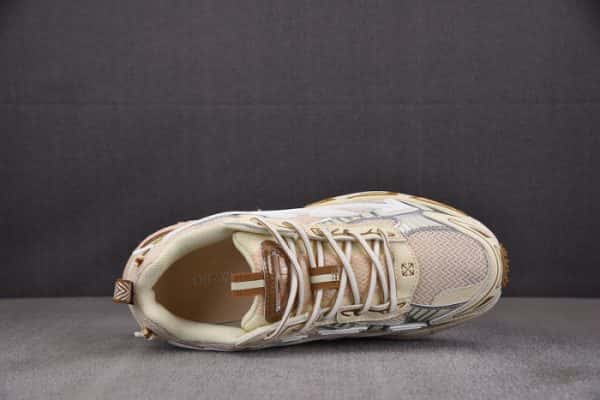 OFW Be Right Back BRB000013