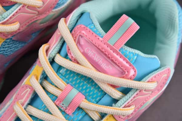 Ofw Be Right Back Brb000008