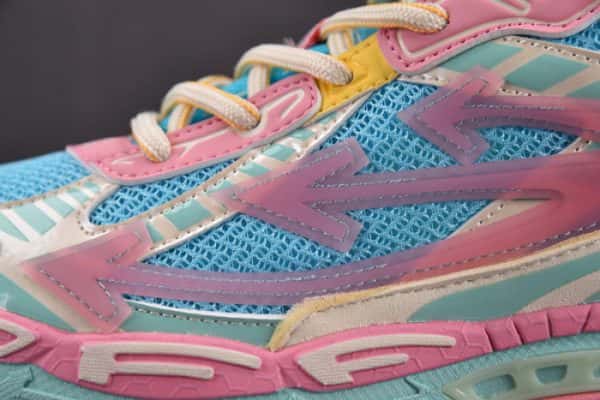 Ofw Be Right Back Brb000008