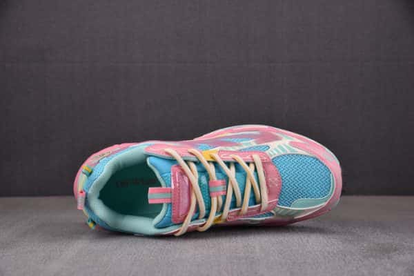 Ofw Be Right Back Brb000008