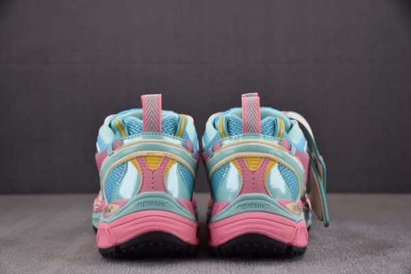 Ofw Be Right Back Brb000008