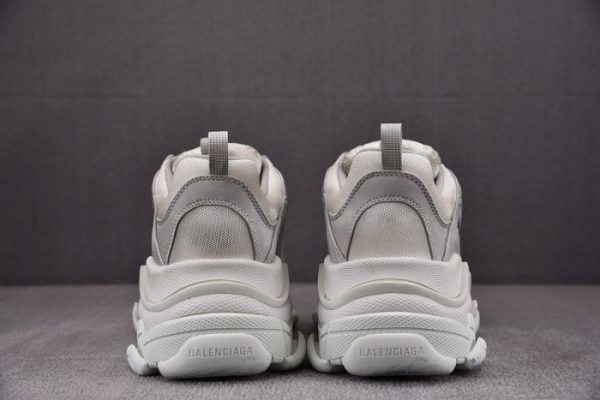 Triples Trainer Sneakers 2000065