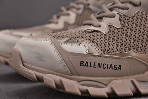 Sneaker Track 5000153