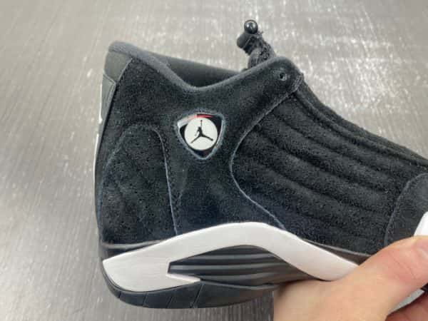 Air Jordan 14 Retro ''Black White'' 487471-016