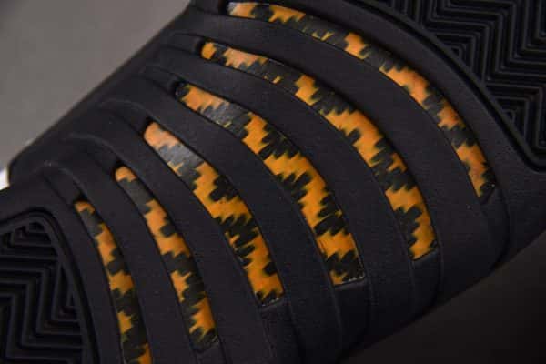 Air Jordan 12 Retro Taxi (2013) 130690-125