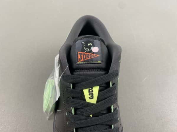 Air Jordan 1 Low "Black Cat Mascot" Hm3690-001