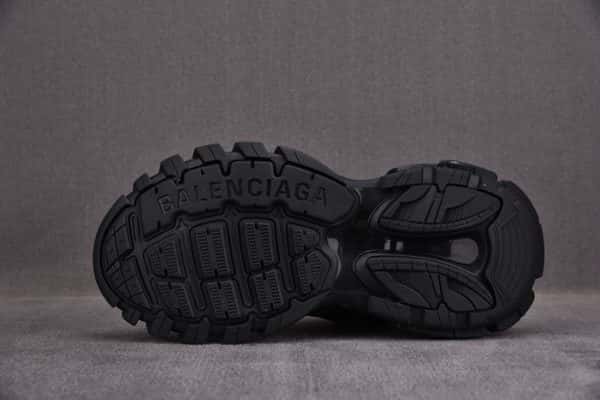 Sneaker Track 5000155