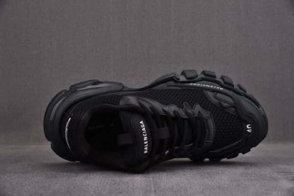 Sneaker Track 5000155