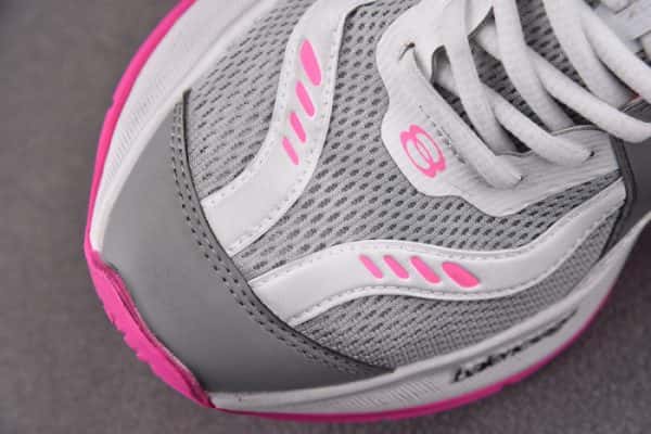 Sneaker Circuit 7000001