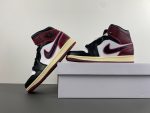 Air Jordan 1 Mid Se Bordeaux Fq7818-101