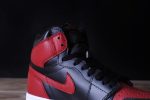 Air Jordan 1 Retro High Og ''Banned'' 2016 555088-001