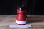 Air Jordan 1 Retro High Og ''Banned'' 2016 555088-001