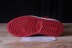 Air Jordan 1 Retro High Og ''Banned'' 2016 555088-001