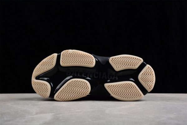 Triples Trainer Sneakers 2000056