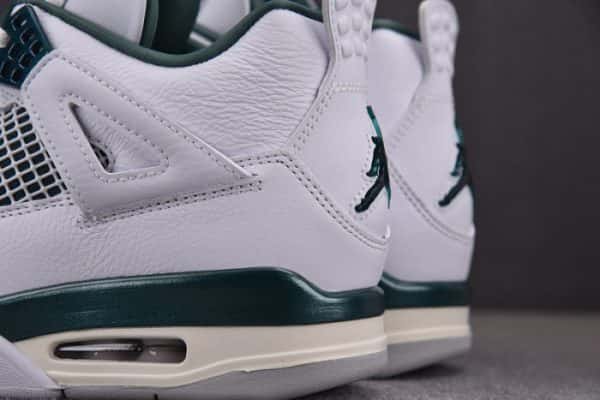 Air Jordan 4 "Oxidized Green" Fq8138-103