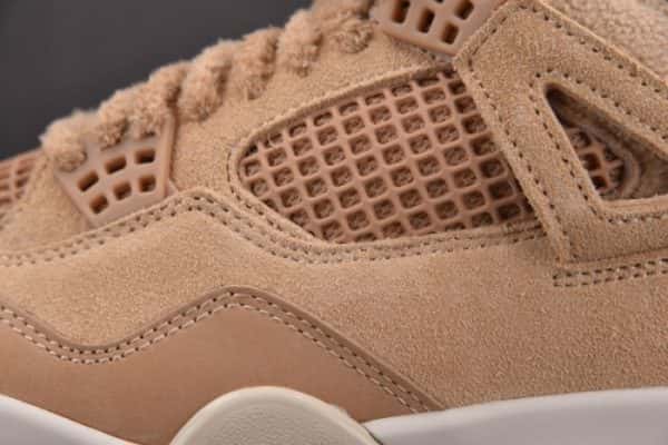Air Jordan 4 Retro Cozy Girl HV0823-200