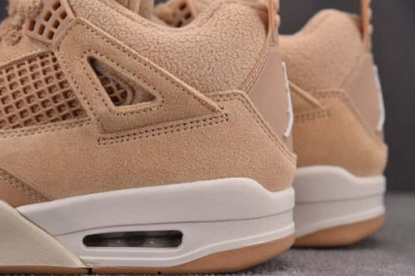 Air Jordan 4 Retro Cozy Girl HV0823-200