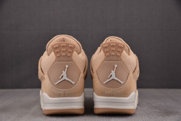 Air Jordan 4 Retro Cozy Girl HV0823-200