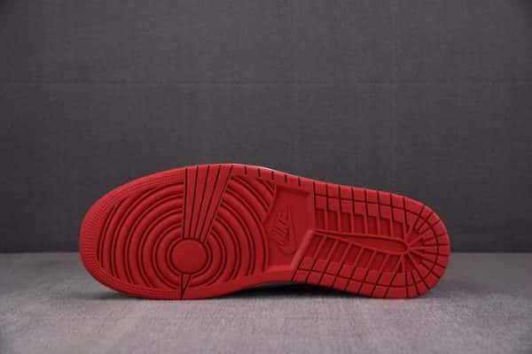 Air Jordan 1 Retro Low Og Black Toe Cz0790-106