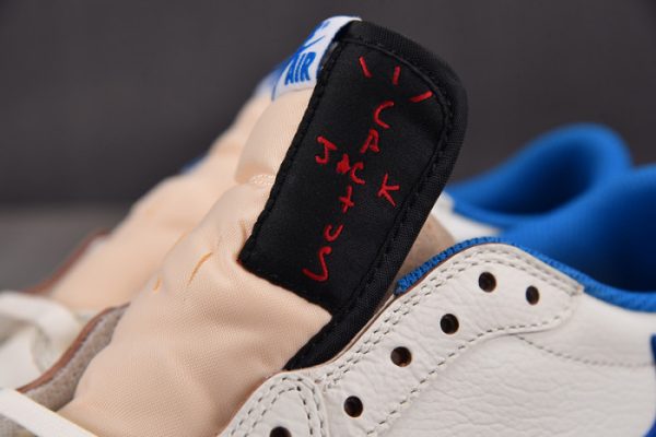 Travis Scott X Fragment X Air Jordan 1 Low OG DM7866-104