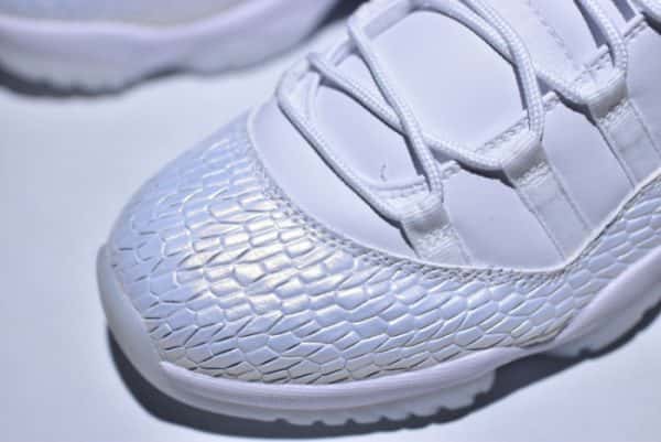 Air Jordan 11 Low Heiress Frost White 897331-100