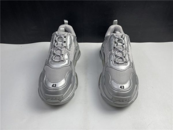 Triples Trainer Sneakers 2000032