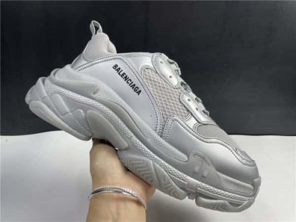 Triples Trainer Sneakers 2000032