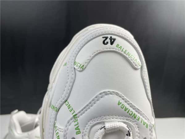 Triples Trainer Sneakers 2000030