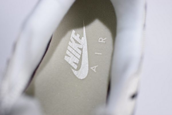 Nike Air Max 98 Igloo Ah6799-105