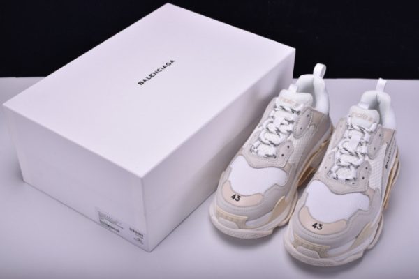 Triples Trainer Sneakers 2000006