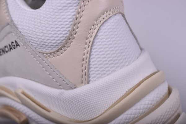 Triples Trainer Sneakers 2000006