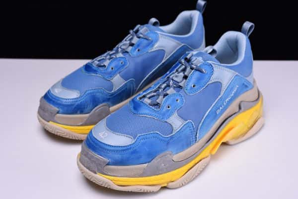 Triples Trainer Sneakers 2000007