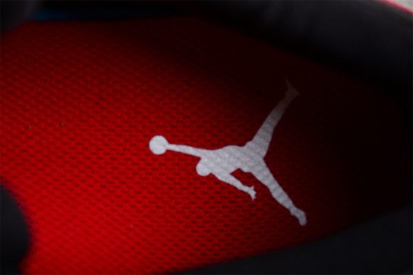 Air Jordan 1 Low Bred Sail Dc0774-061