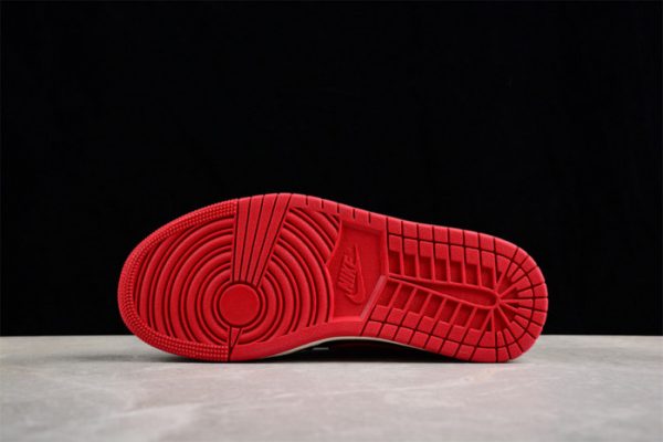 Air Jordan 1 Low Bred Sail Dc0774-061