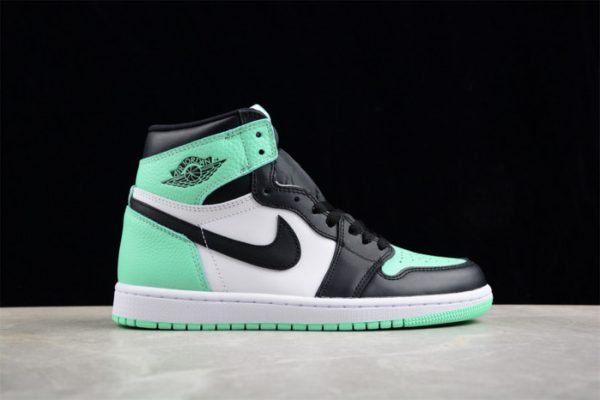 Air Jordan 1 Retro High Og Green Glow Dz5485-130