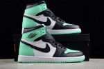 Air Jordan 1 Retro High Og Green Glow Dz5485-130