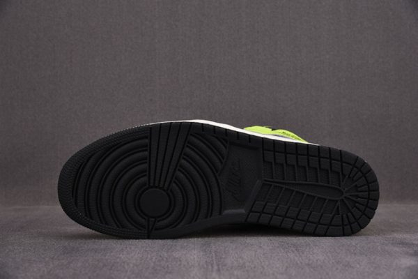 Air Jordan 1 High Og "Volt" 555088-702