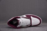 Air Jordan 1 Retro High Og Bordeaux 555088-611