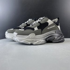 Triples Trainer Sneakers 2000018