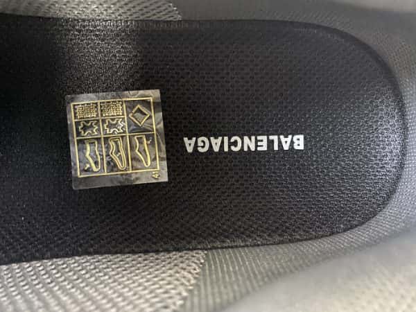 Triples Trainer Sneakers 2000018