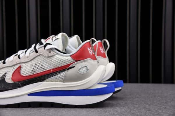 Sacai X Vaporwaffle ''Sail'' Cv1363-100