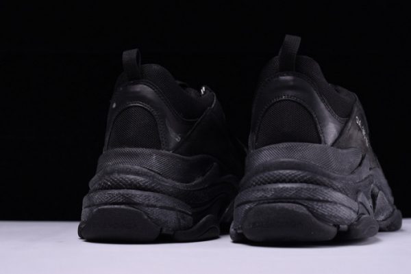 Triples Trainer Sneakers 2000002