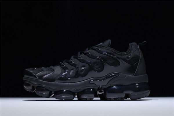 Nike Air Vapormax Plus Triple Black 924453-004