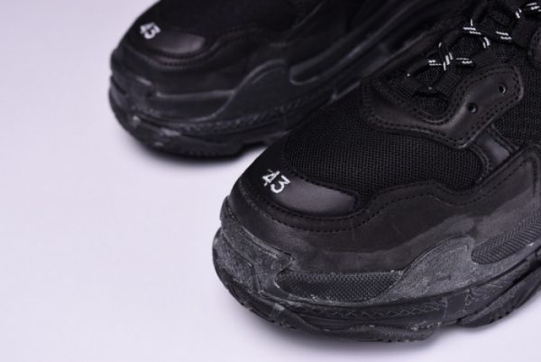 Triples Trainer Sneakers 2000002